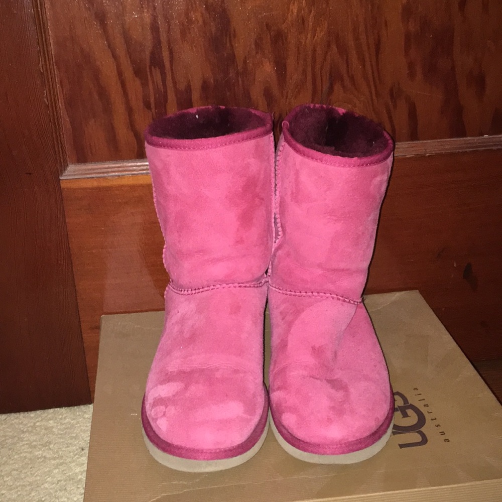 Pink Uggs
